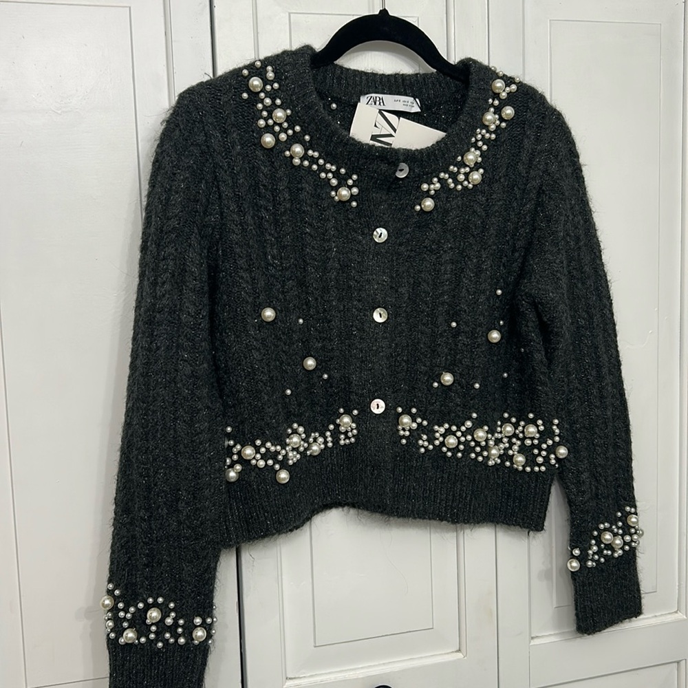 NWT Zara Cropped Pearl Cardigan